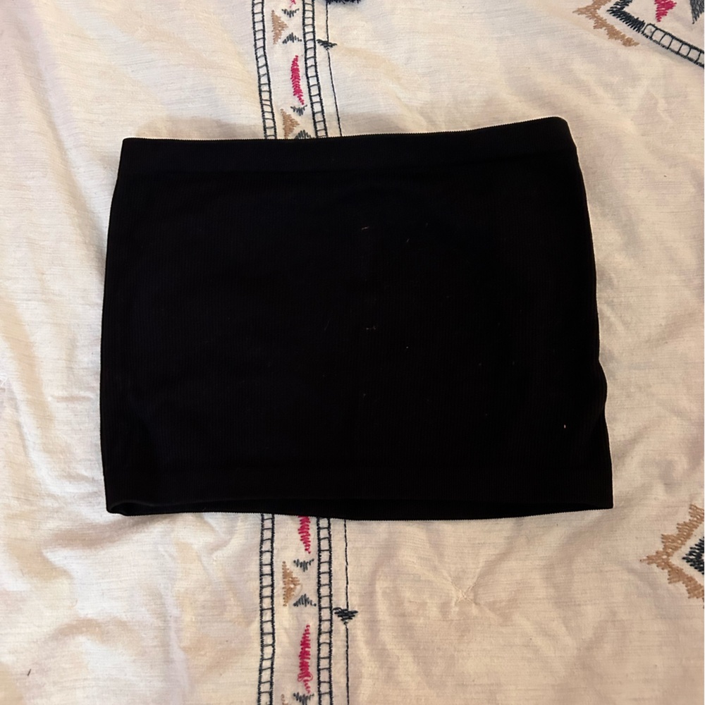 Black Tube Top!!